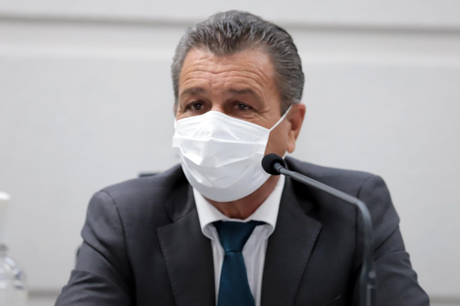 Vereador Delei presta homenagem a Bombeiro militar pelo atendimento a gestante em trabalho de parto.