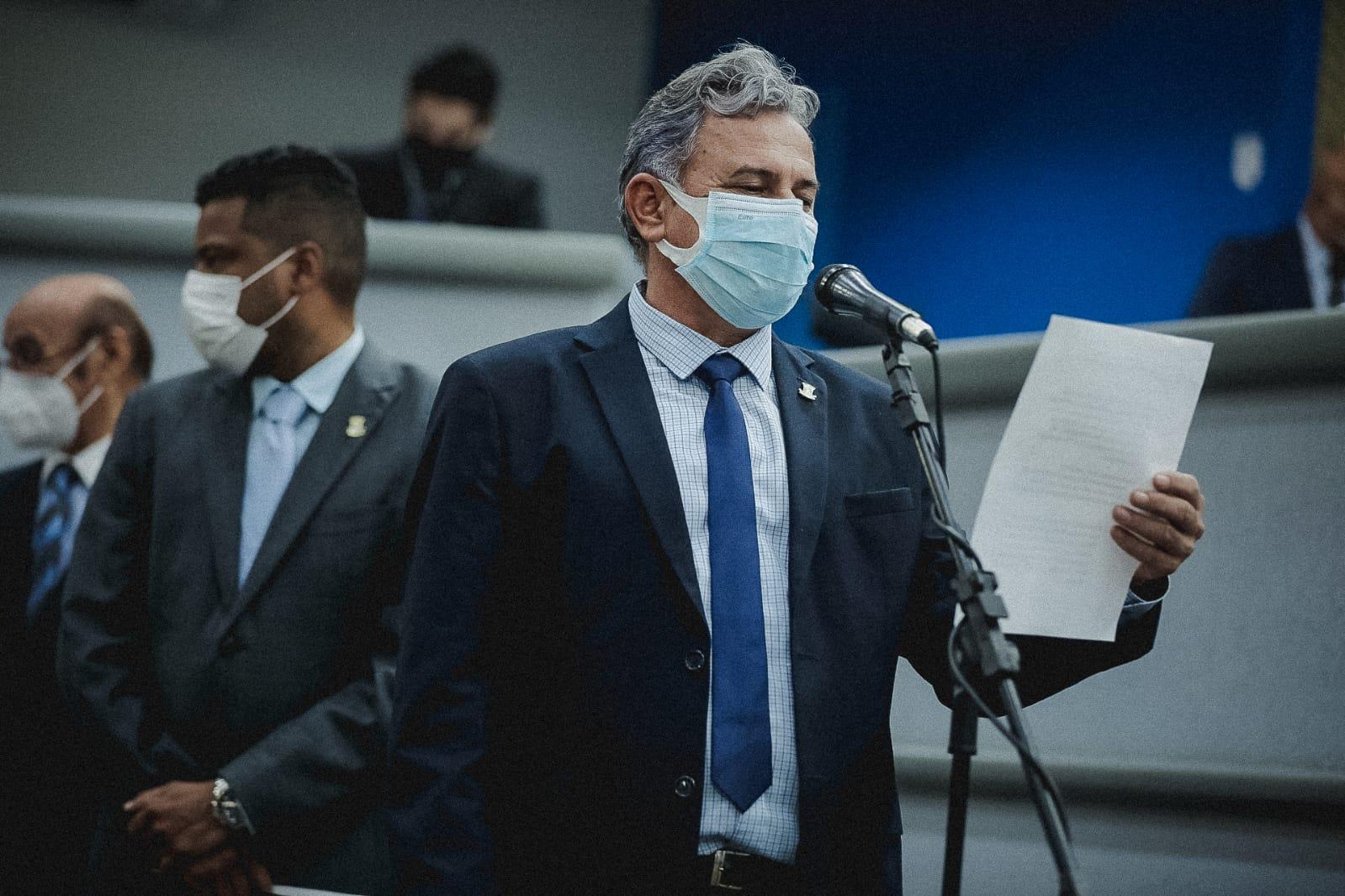 Zé da Farmácia solicita melhorias nos bairros Cidade Morena, Nova Capital, Moreninhas e Universitário.