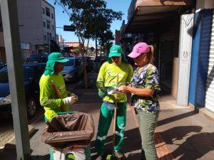 BLITZ EDUCATIVA CHAMA A ATENÇÃO PARA OS RISCOS E A IMPORTÂNCIA DA PREVENÇÃO DE ACIDENTES NO TRABALHO. BLITZ EDUCATIVA CHAMA A ATENÇÃO PARA OS RISCOS E A IMPORTÂNCIA DA PREVENÇÃO DE ACIDENTES NO TRABALHO.