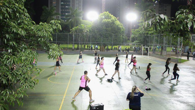 BELMAR FIDALGO RECEBE NOVO SISTEMA DE ILUMINAÇÃO.