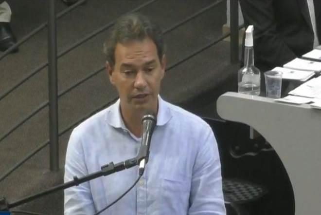 Marquinhos Trad se despede dos vereadores e anuncia Adriane: “a cidade vai continuar em boas mãos” Marquinhos Trad se despede dos vereadores e anuncia Adriane: “a cidade vai continuar em boas mãos”