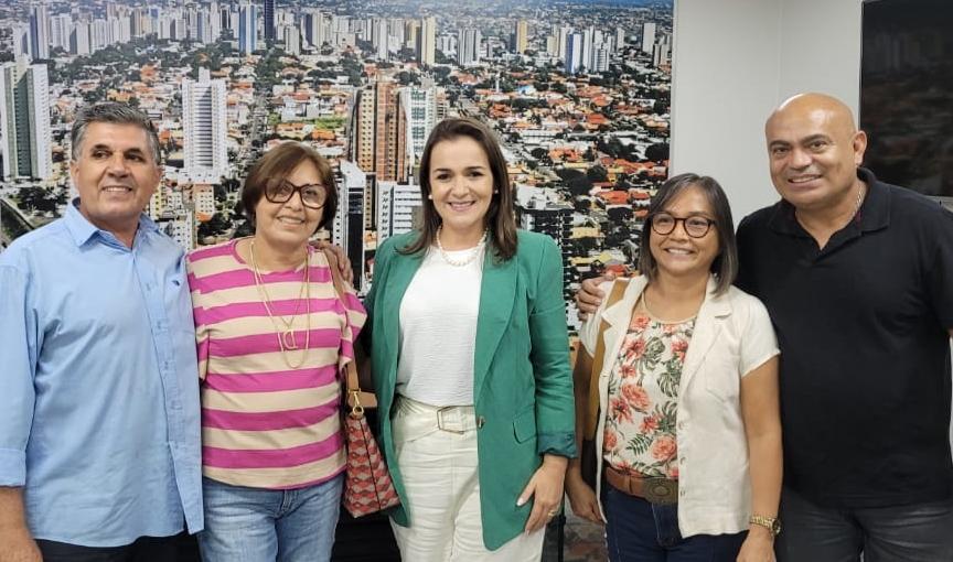 Ronilço Guerreiro e moradores do Cabreúva se reúnem com prefeita da Capital e conquistam Centro Dia do Idoso para o bairro.