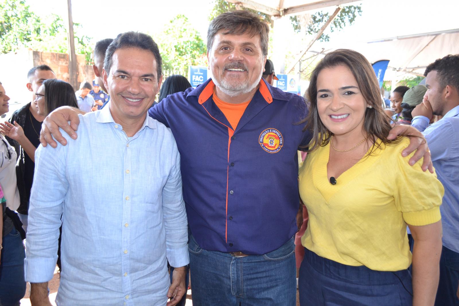 MAIS DE 3 MIL PESSOAS PASSARAM PELO TODOS EM AÇÃO NESTE SÁBADO.