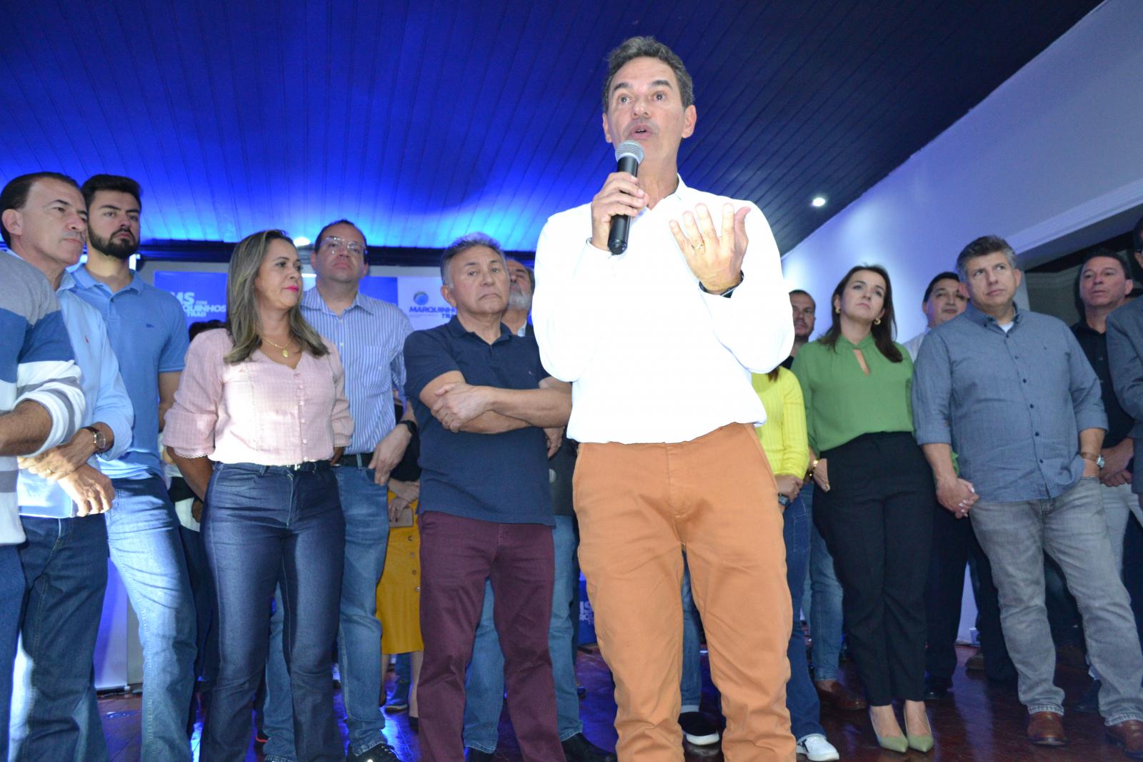 Em reunião lotada de apoiadores, Marquinhos Trad destaca missão para resolver problemas crônicos de Mato Grosso Do Sul. Em reunião lotada de apoiadores, Marquinhos Trad destaca missão para resolver problemas crônicos de Mato Grosso Do Sul.