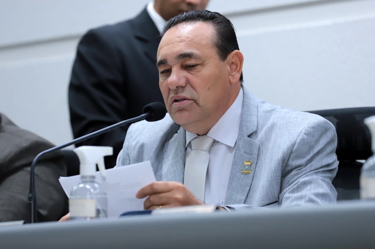 No dia mundial do Lúpus, Carlão destaca lei que criou a política de conscientização e orientação sobre a doença.