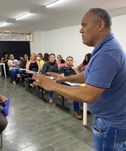 EM TREINAMENTO DE LÍDERES, PREFEITURA CAPACITA MAIS 20 REPRESENTES COMUNITÁRIOS.