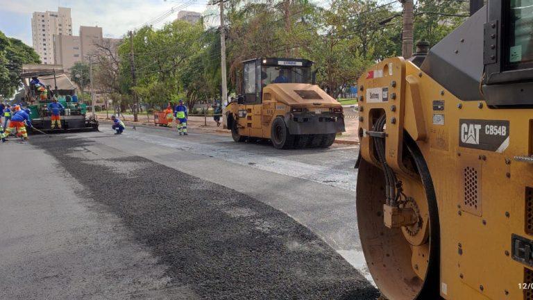 RECAPEAMENTO AVANÇA NA RUA PEDRO CELESTINO NESTA QUARTA-FEIRA.