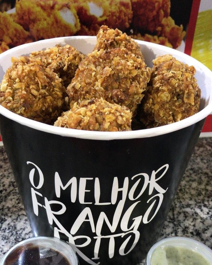  Snacks Chicken inaugurado dia 02 de Julho de 2022,  na feira Central de Campo Grande pela empresaria Anna Cristhina .