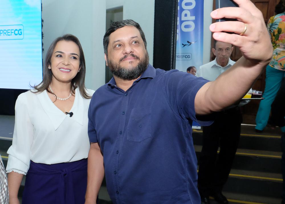 PREFEITA ADRIANE LOPES APRESENTA CALENDÁRIO DE FESTIVIDADE DOS 123 ANOS.
