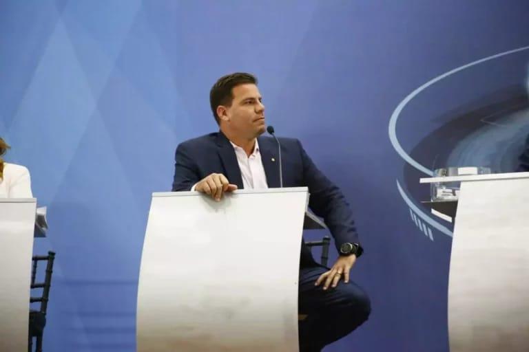 Capitão Contar e Marquinhos Trad usam corrupção e aumento de impostos para encurralar Eduardo  Riedel