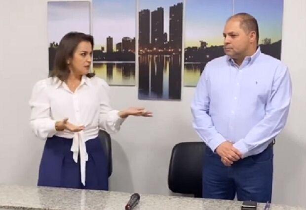 Prefeita Adriane Lopes  empossa secretário de Governo Mário Cesar: 'facilidade de interlocução'.