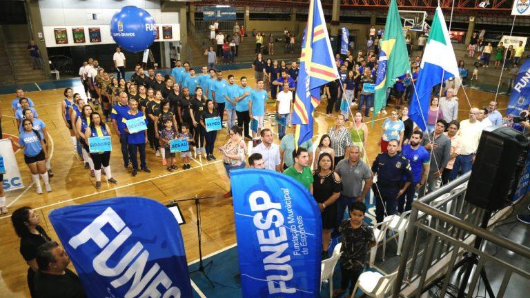 PREFEITURA ABRE 15º JOGOS DOS SERVIDORES COM 890 PARTICIPANTES EM 12 MODALIDADES ESPORTIVAS.