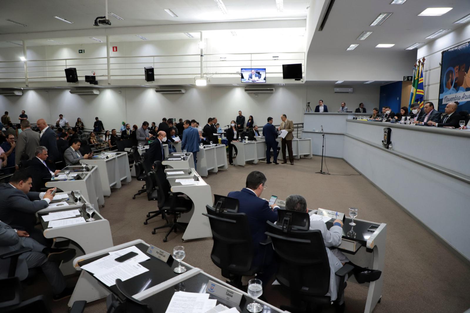 Onze projetos são aprovados na sessão desta terça-feira.