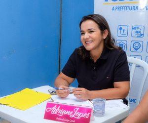 PREFEITA ADRIANE LOPES LEVA GABINETE ITINERANTE AO NÚCLEO INDUSTRIAL OESTE.