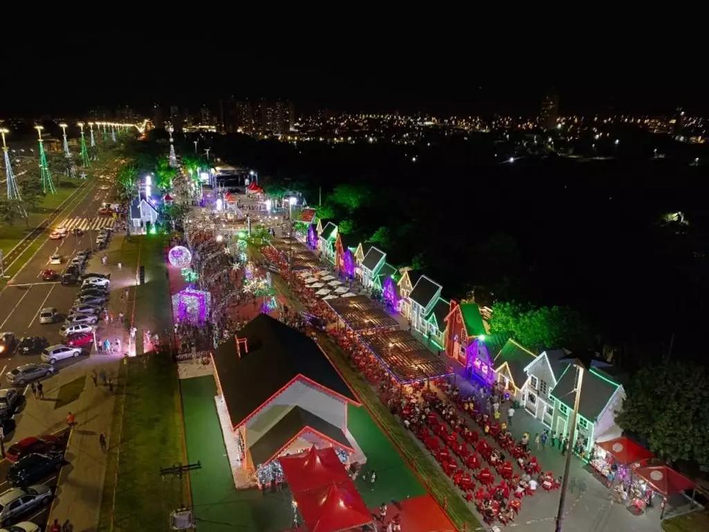 Programação natalina tem Cidade do Natal e apresentações de Patati e Patatá e Show da Luna