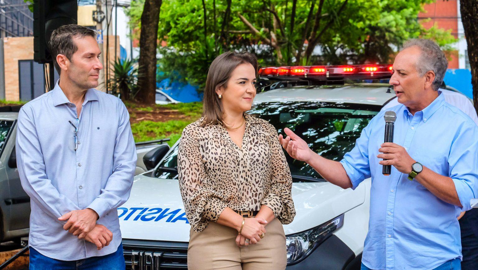 REFEITURA ENTREGA NOVAS VIATURAS PARA AÇÕES DE FISCALIZAÇÃO NO TRÂNSITO E MOBILIDADE URBANA. REFEITURA ENTREGA NOVAS VIATURAS PARA AÇÕES DE FISCALIZAÇÃO NO TRÂNSITO E MOBILIDADE URBANA.
