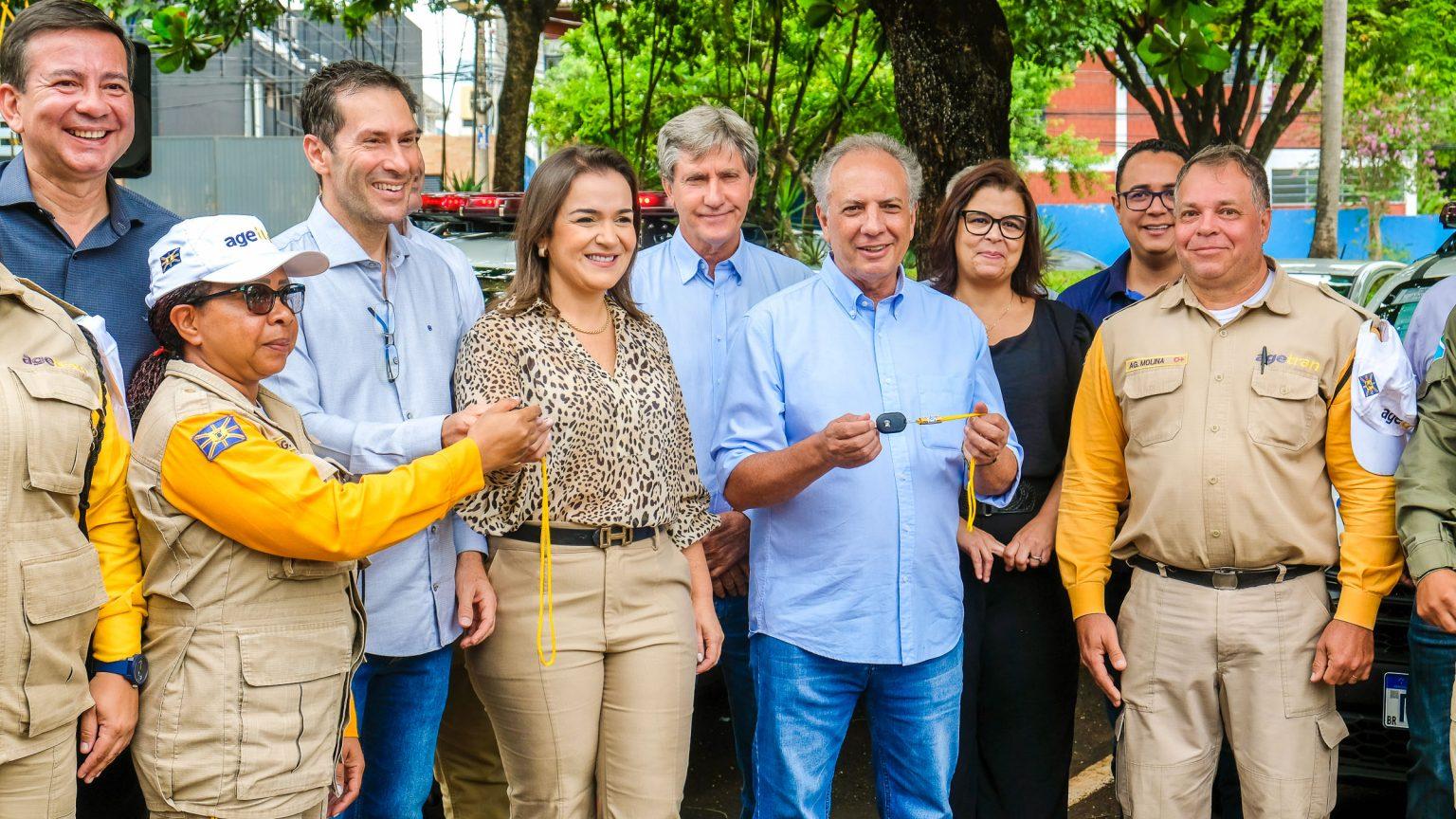 REFEITURA ENTREGA NOVAS VIATURAS PARA AÇÕES DE FISCALIZAÇÃO NO TRÂNSITO E MOBILIDADE URBANA. REFEITURA ENTREGA NOVAS VIATURAS PARA AÇÕES DE FISCALIZAÇÃO NO TRÂNSITO E MOBILIDADE URBANA.