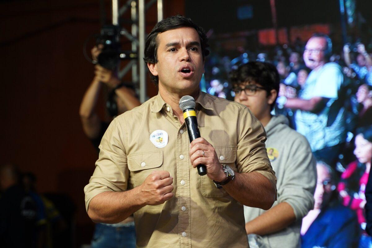 Beto Pereira do PSDB, entra na disputa da prefeitura de Campo Grande, hoje é um dos nomes mais forte para ser pré candidato a prefeito em 2024. Beto Pereira do PSDB, entra na disputa da prefeitura de Campo Grande, hoje é um dos nomes mais forte para ser pré candidato a prefeito em 2024.