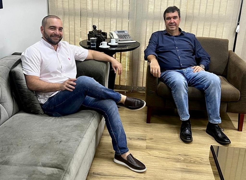 João César Mattogrosso se reuniu com o governador Eduardo Riedel para avaliar demandas da Capital.