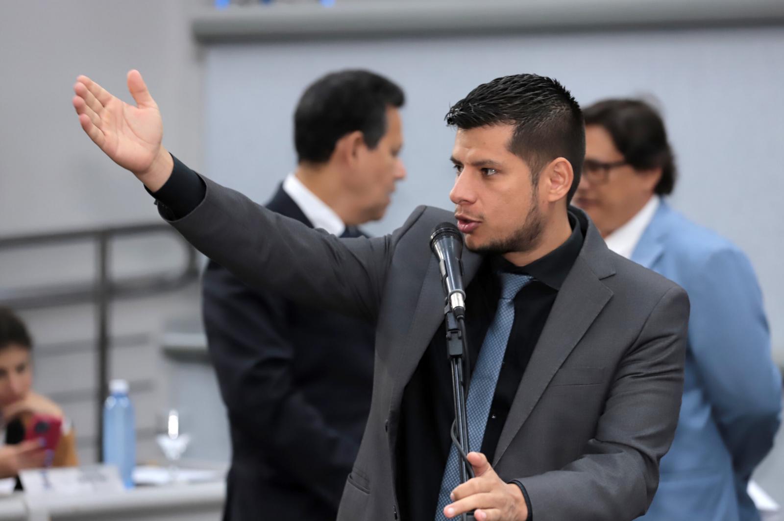 Presidente da Comissão de Segurança Pública, Tiago Vargas apura fatos de caso da GCM.