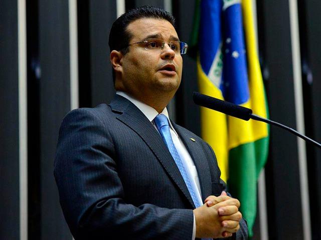PSD quer cargo para Fábio Trad, que perdeu eleição, no Ministério da Justiça ou CGU. PSD quer cargo para Fábio Trad, que perdeu eleição, no Ministério da Justiça ou CGU.
