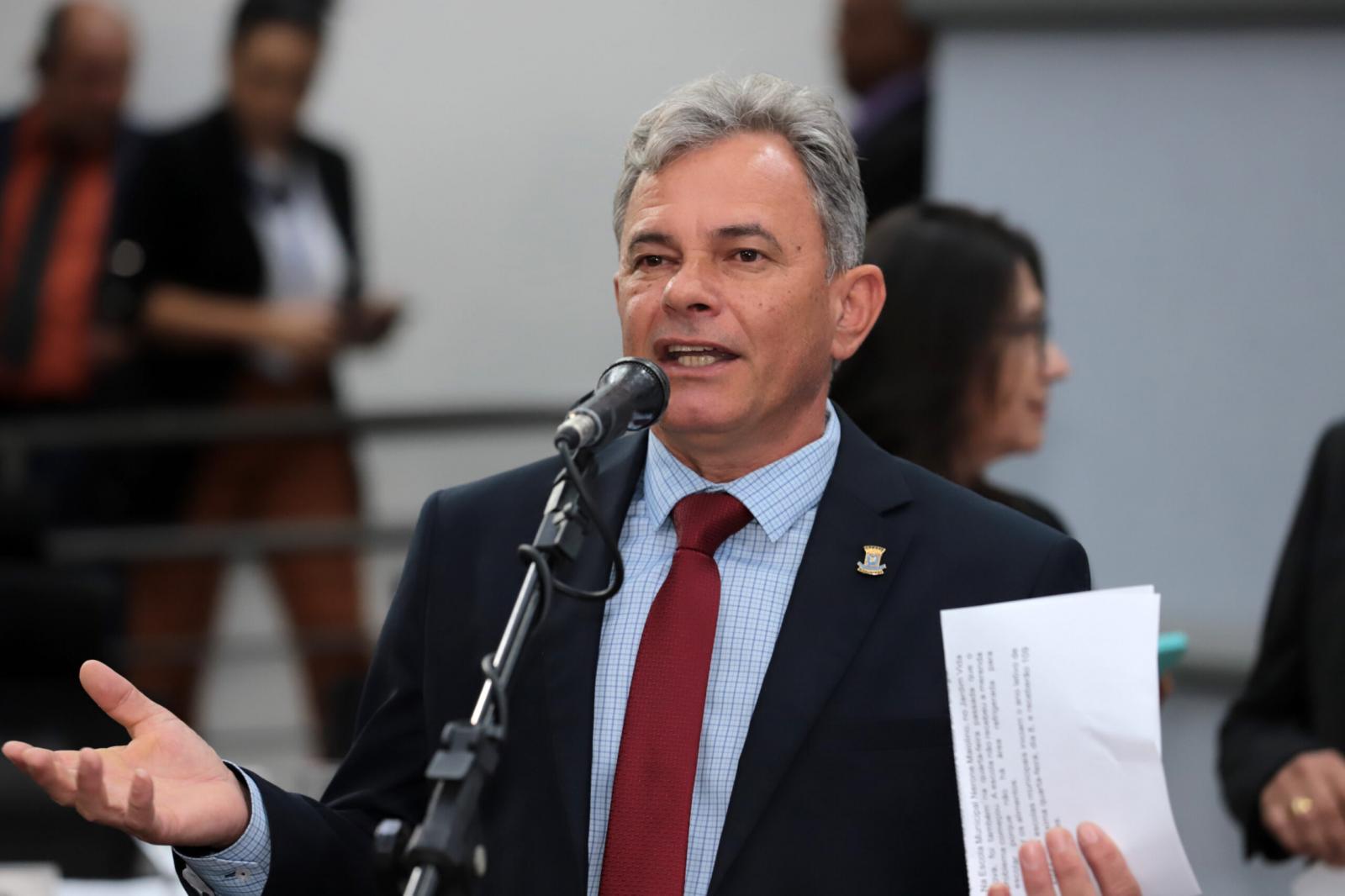 Presidente da Comissão Permanente de Meio Ambiente, Zé da Farmácia, solicita mais empenho e estudos ambientais em apresentações de projetos para a capital..