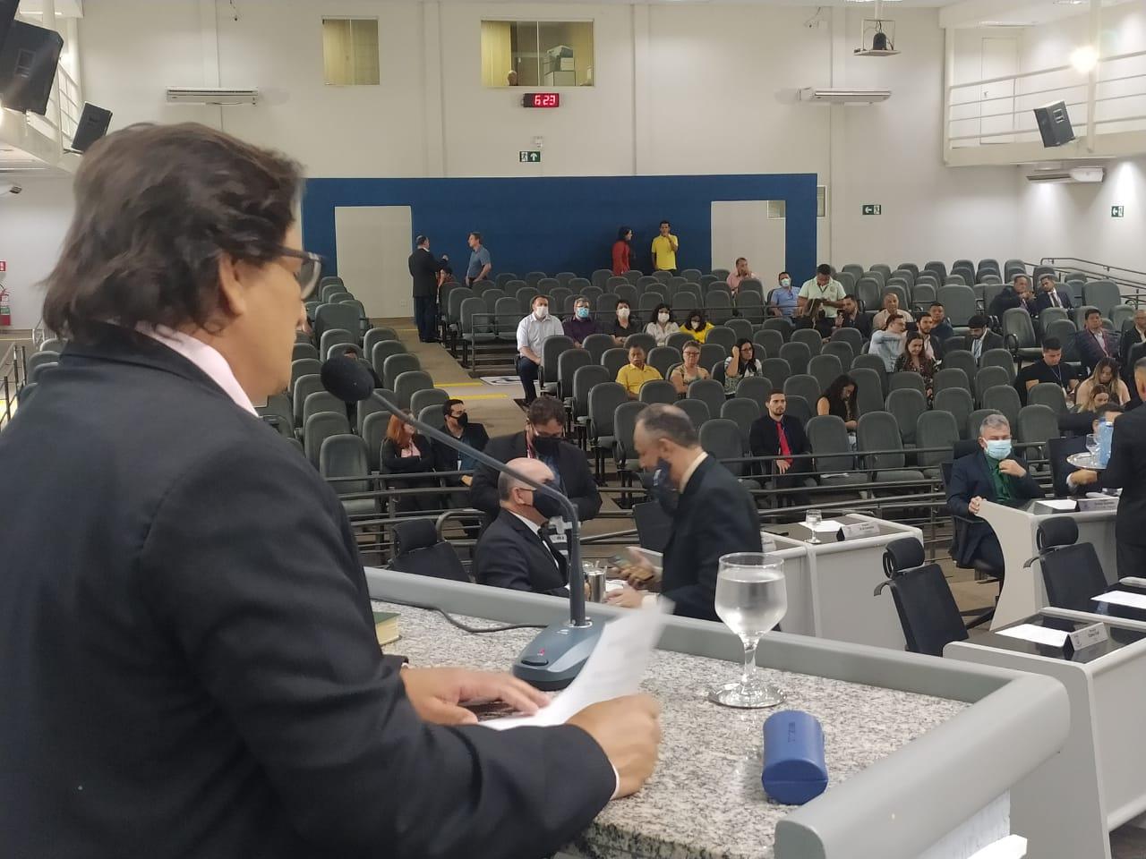 Tabosa discorda que Campo Grande é a cidade dos sonhos e das oportunidades.