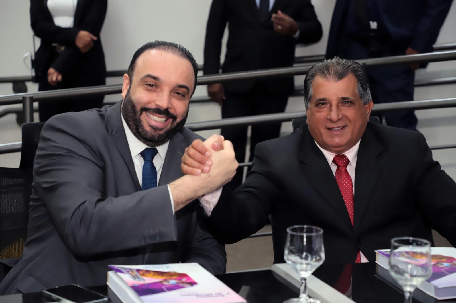 Vereador Ademir assume liderança da bancada do PSDB na câmara.