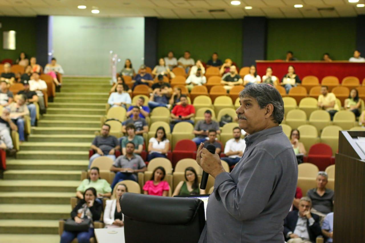 PREFEITURA CAPACITA SERVIDORES PARA OTIMIZAR PROCESSOS NA SEMADUR.