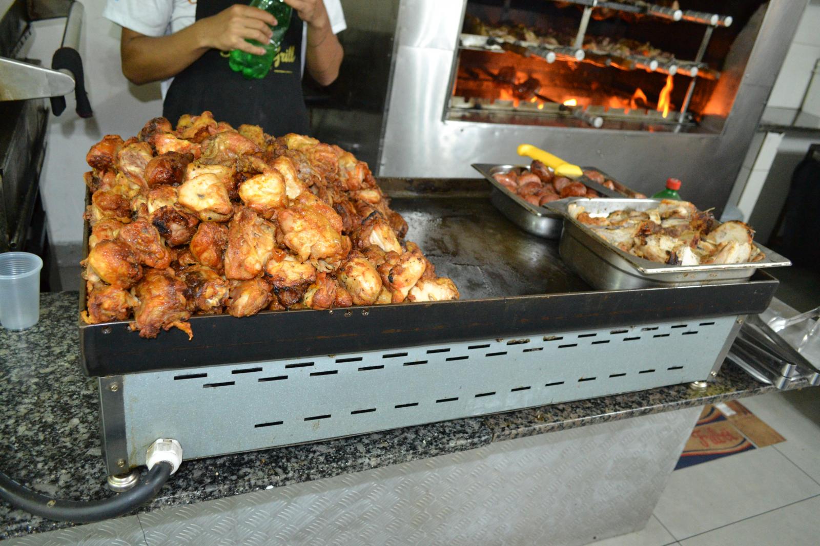 Venha conhecer o Restaurante Souza Grill,  no Centro de Campo Grande-MS.