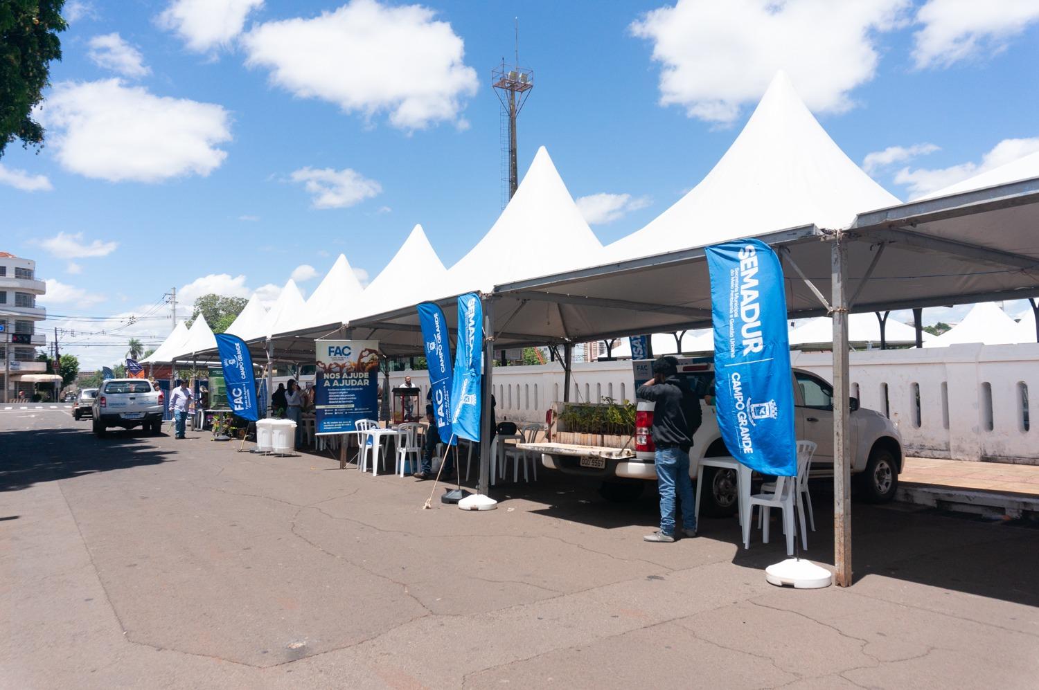 Fac realiza a 8° edição do Drive-Thru da reciclagem.