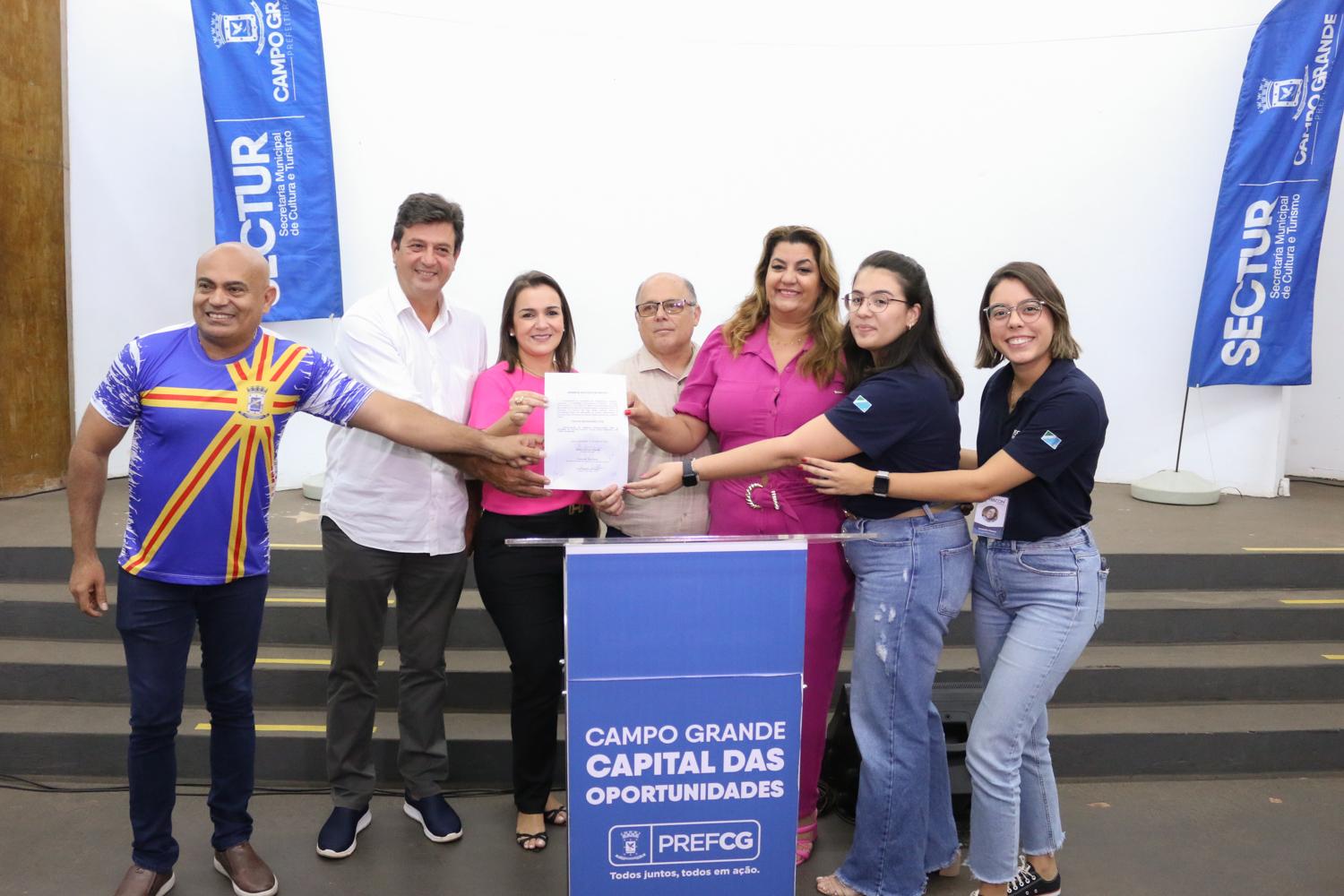 PREFEITURA INICIA OBRAS DE REVITALIZAÇÃO DO TEATRO JOSÉ OCTÁVIO GUIZZO.