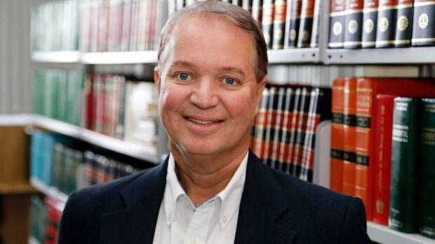 Jornalista Carlos Voges morre aos 56 anos em Campo Grande Jornalista Carlos Voges morre aos 56 anos em Campo Grande