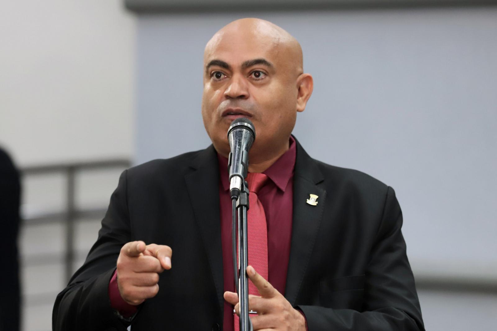 Projeto do vereador Ronilço Guerreiro cria a ação cultural “O Jovem Poeta”