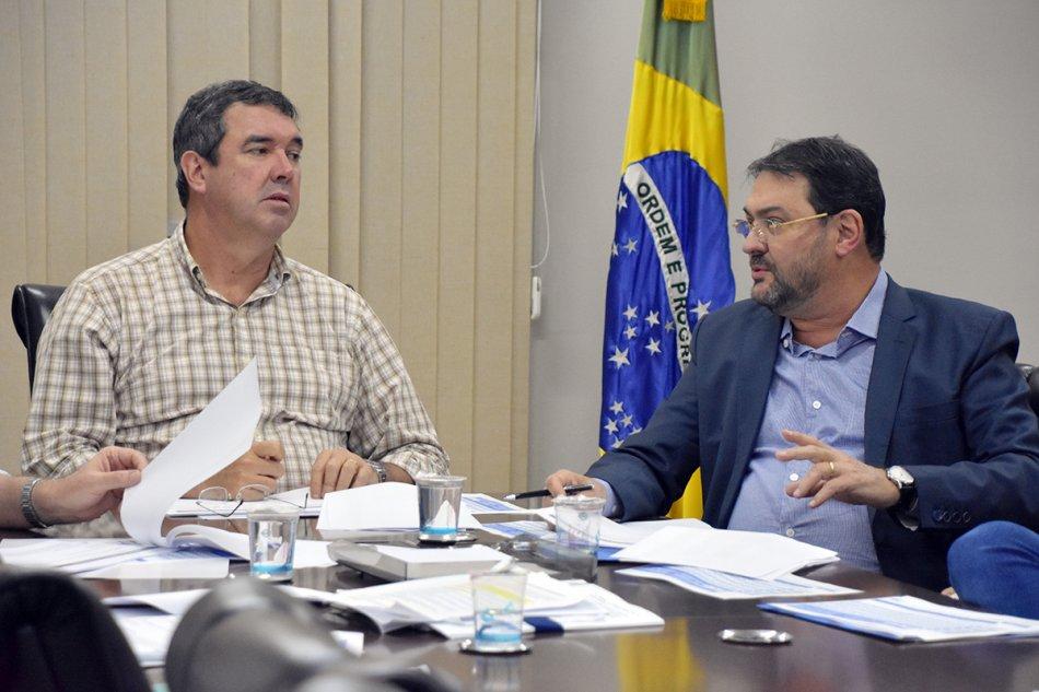 “Bala de prata” do governo, reforma tributária será debatida por Riedel, indústria e secretário de Haddad. “Bala de prata” do governo, reforma tributária será debatida por Riedel, indústria e secretário de Haddad.