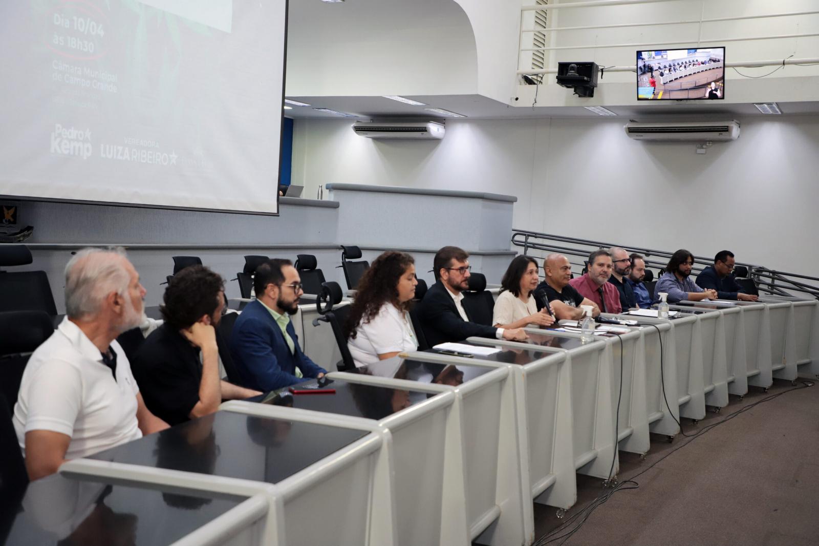 Em Audiência Pública, Câmara discute o uso de cannabis medicinal.