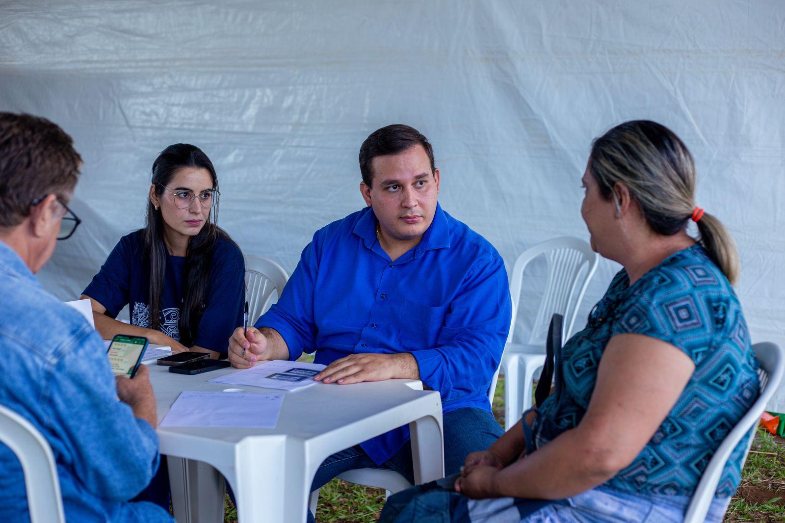 Mais de 100 famílias foram atendidas em ação social do vereador William Maksoud.