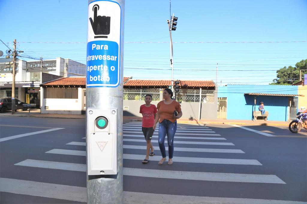 PREFEITURA AMPLIA E QUALIFICA MALHA SEMAFÓRICA DE CAMPO GRANDE.