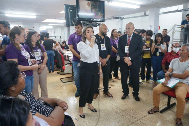 FEIRÃO DE OPORTUNIDADES DA PREFEITURA ENCAMINHA 780 TRABALHADORES AO EMPREGO.