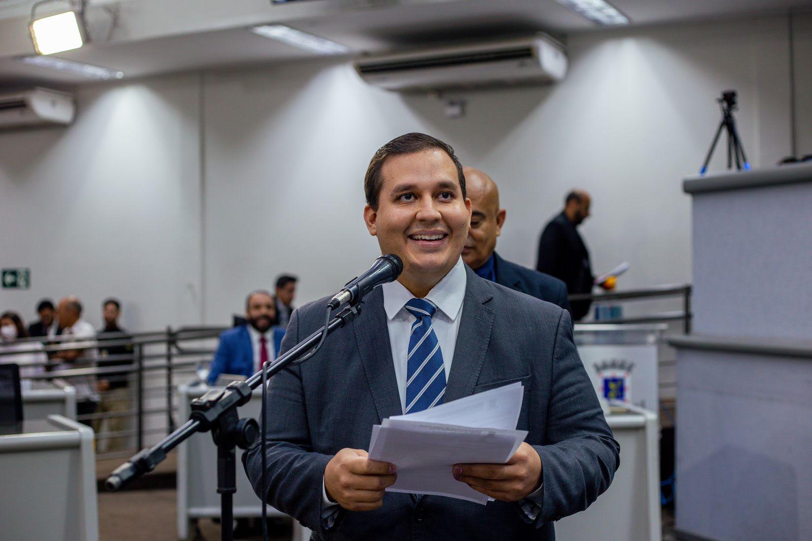 William Maksoud percorre bairros e encaminha indicações de melhorias em várias regiões de Campo Grande.