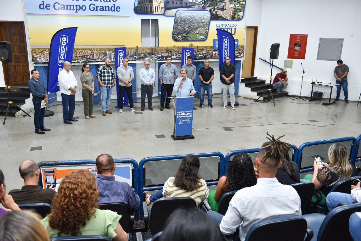 Modernização da iluminação dos parques Jacques da Luz e Ayrton Senna vai beneficiar 150 mil moradores.