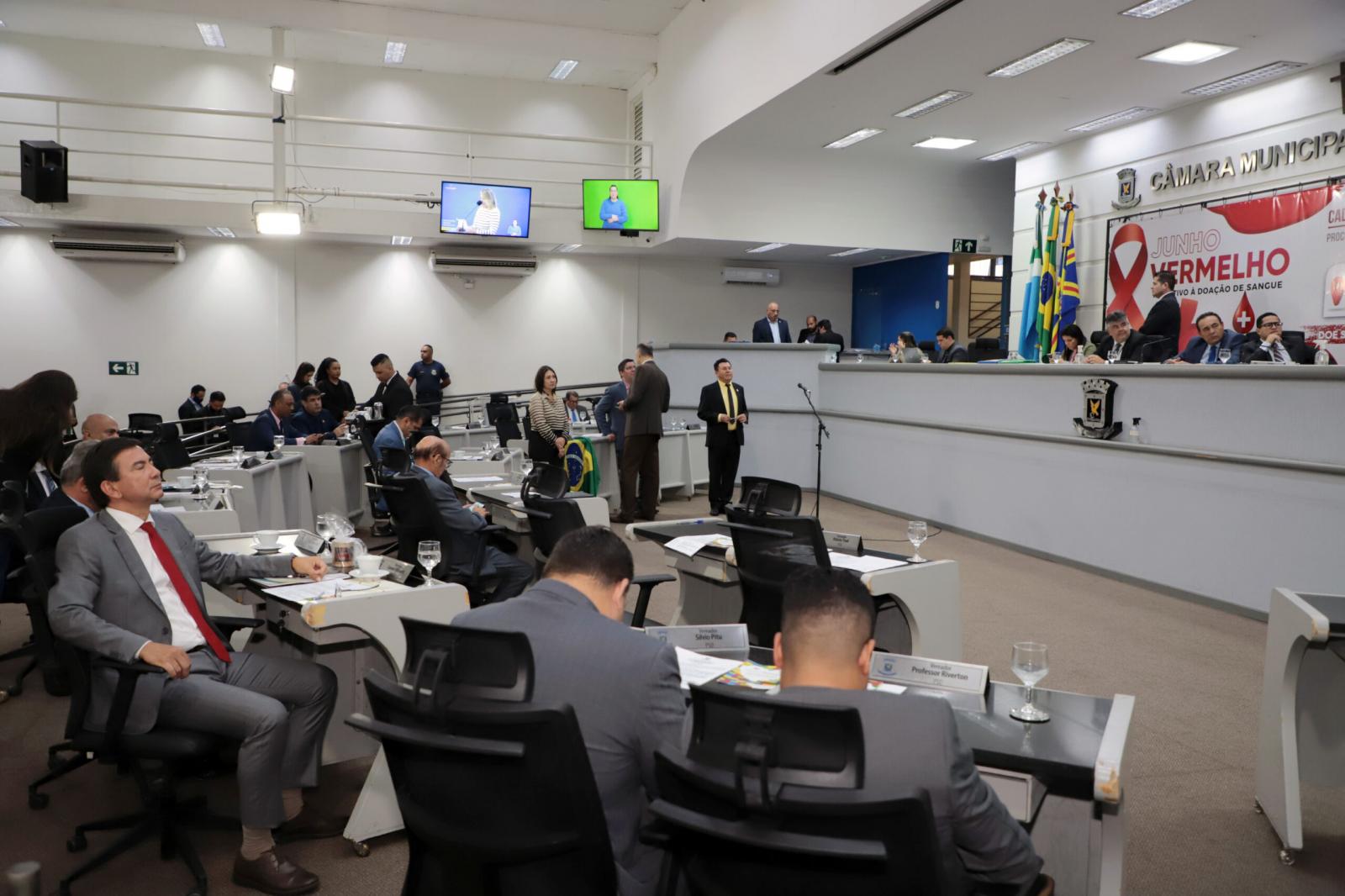 Na terça, Câmara realiza duas sessões para votar pareceres do TCE sobre contas da Prefeitura.