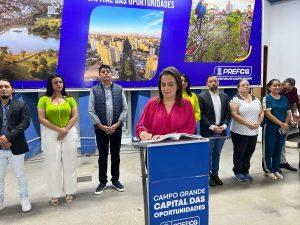 Prefeitura dá posse aos novos membros do Conselho de Assistência Social.