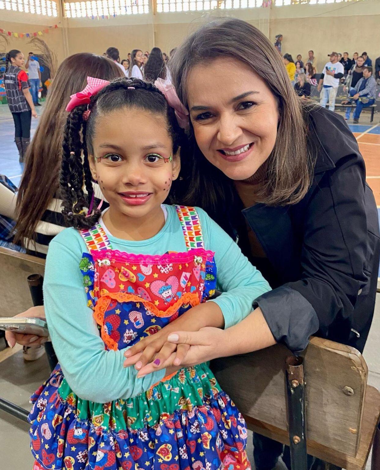 Cresce aprovação da prefeita  Adriane Lopes, mostra pesquisa do Correiro do Estado.