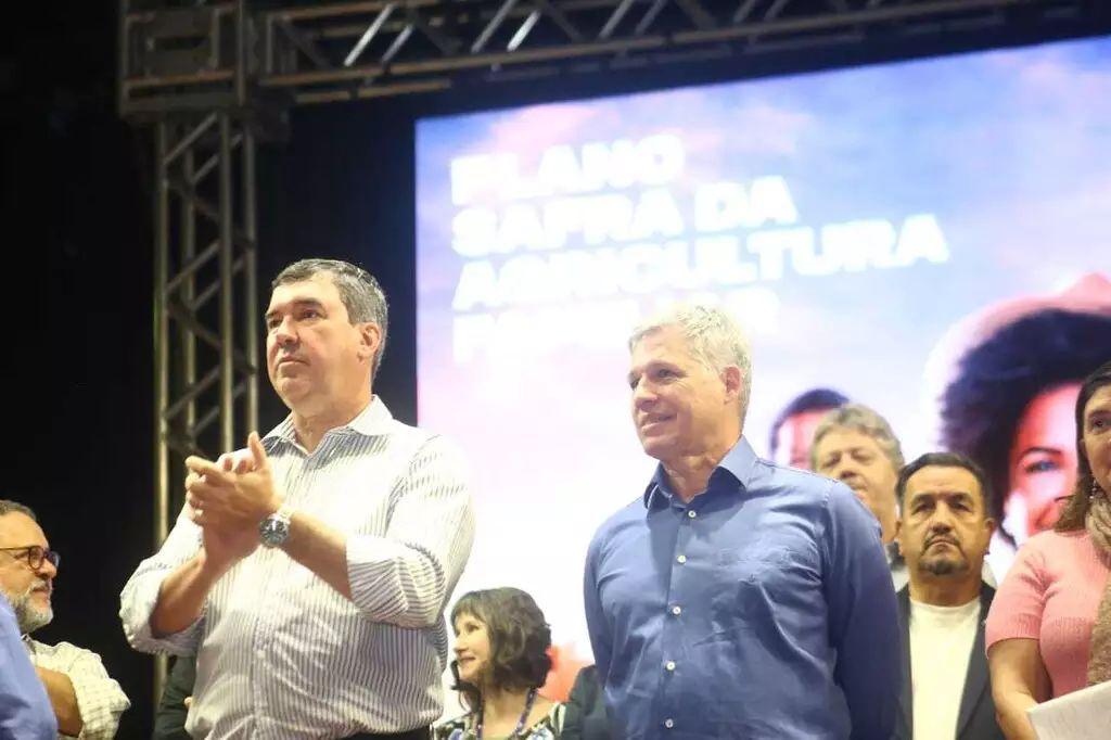 Governador Eduardo Riedel e Lula estão alinhados pela agricultura familiar, diz ministro na Capital Governador Eduardo Riedel e Lula estão alinhados pela agricultura familiar, diz ministro na Capital