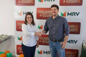 Com ajuda da Prefeitura, mais 80 famílias realizam sonho da casa própria.