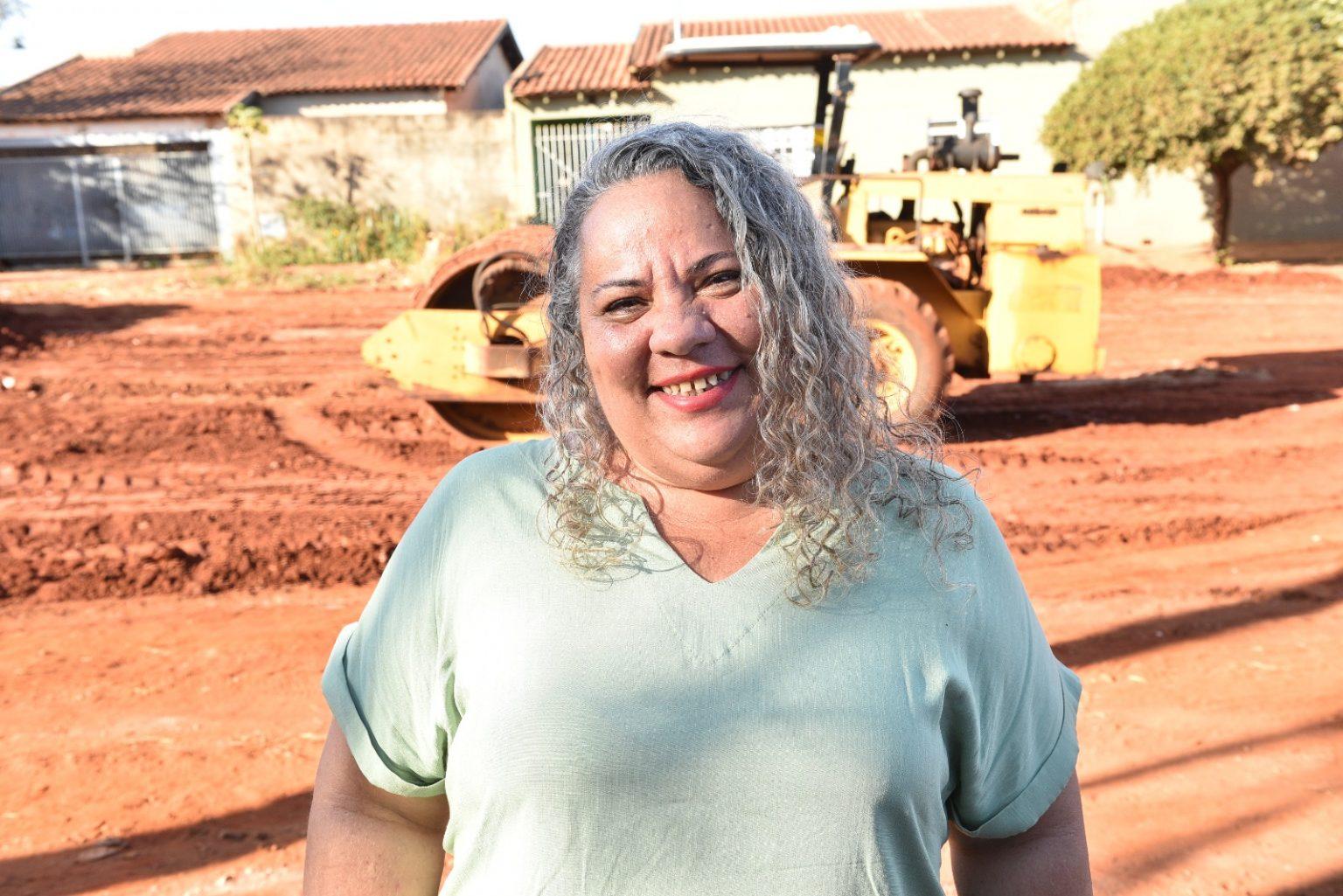 Prefeitura inicia execução de drenagem e pavimentação na Rua dos Gonçalves.