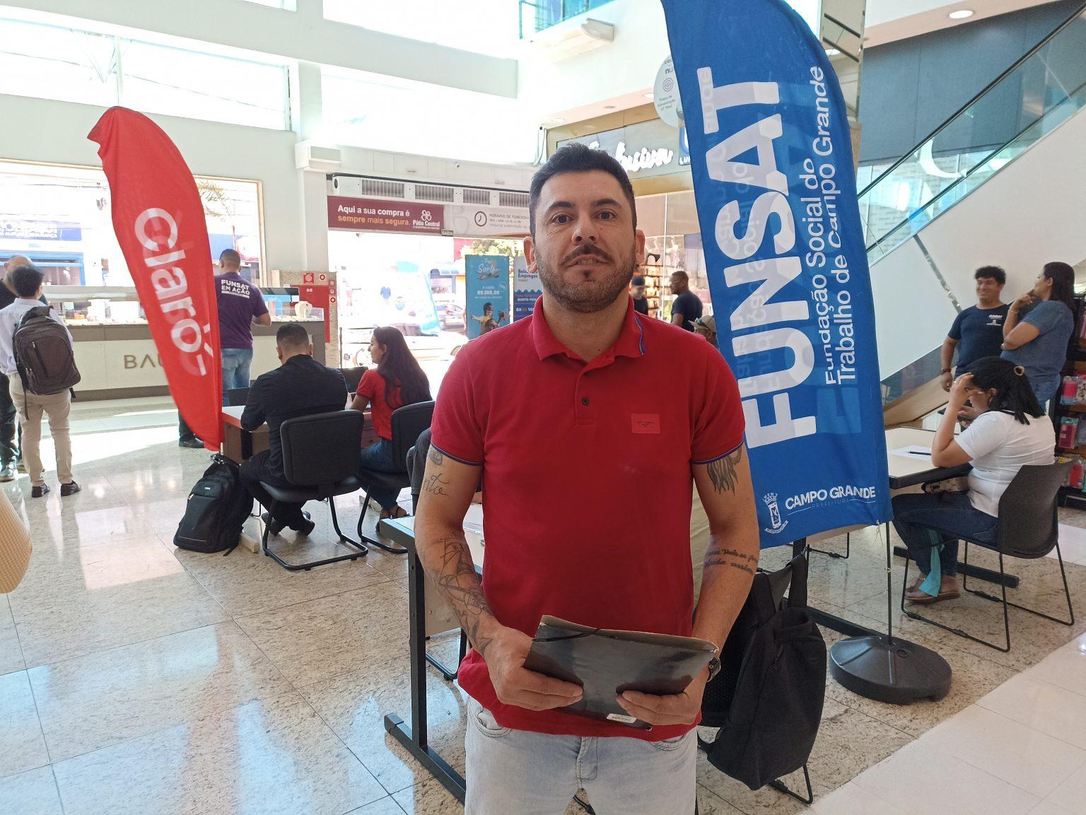 Em Ação No Pátio Central, Funsat Viabiliza 79 Encaminhamentos Para o Mercado De Trabalho.