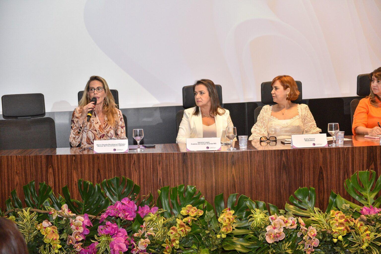 Congresso Nacional de Mulheres Impulsiona Debate Sobre Posição de Gênero em Espaço de Poder.