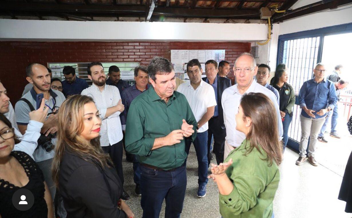 Em nova parceria com o Governo do Estado, a Prefeita Adriane Lopes lança obras que vão beneficiar mais de 100 mil moradores e fortalecer o turismo. Em nova parceria com o Governo do Estado, a Prefeita Adriane Lopes lança obras que vão beneficiar mais de 100 mil moradores e fortalecer o turismo.